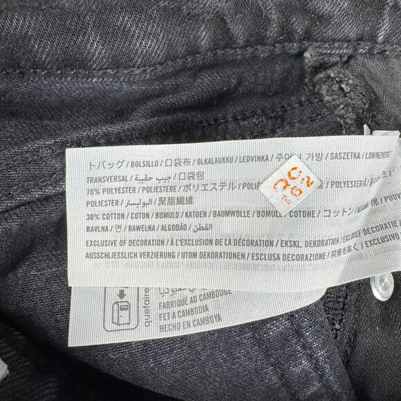 Abercrombie & Fitch Mom Short Women’s 30/10 Black High Rise Distressed Cutoff - Picture 5 of 10